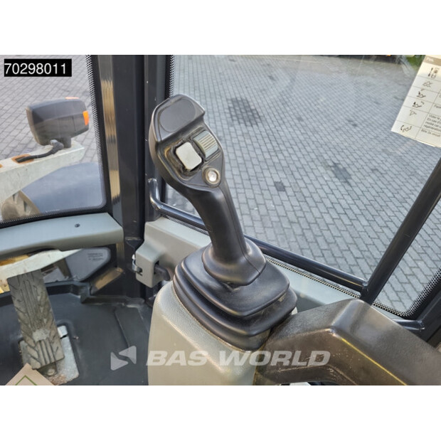 2017 YANMAR V120-43604823