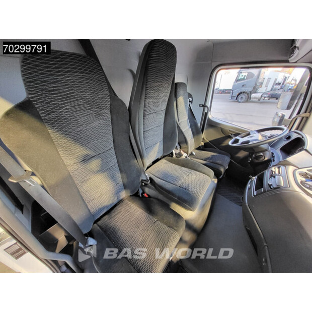 2022 مرسيدس بنز ATEGO 818-43604989