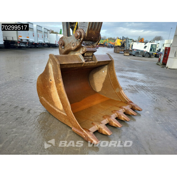 2018 فولفو EC300EL-43605135