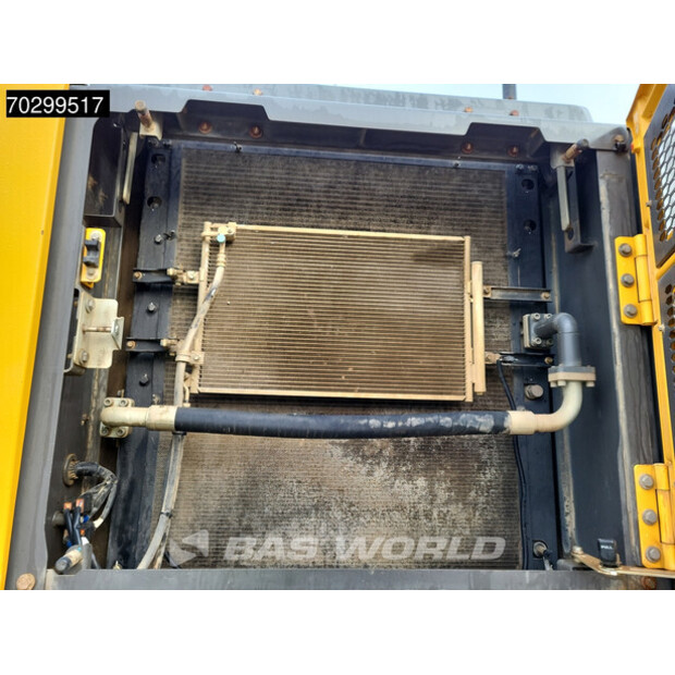 2018 فولفو EC300EL-43605146