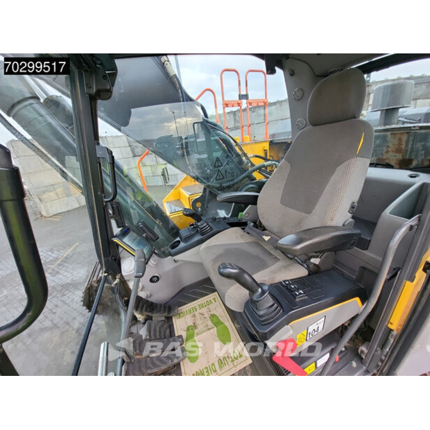 2018 فولفو EC300EL-43605157