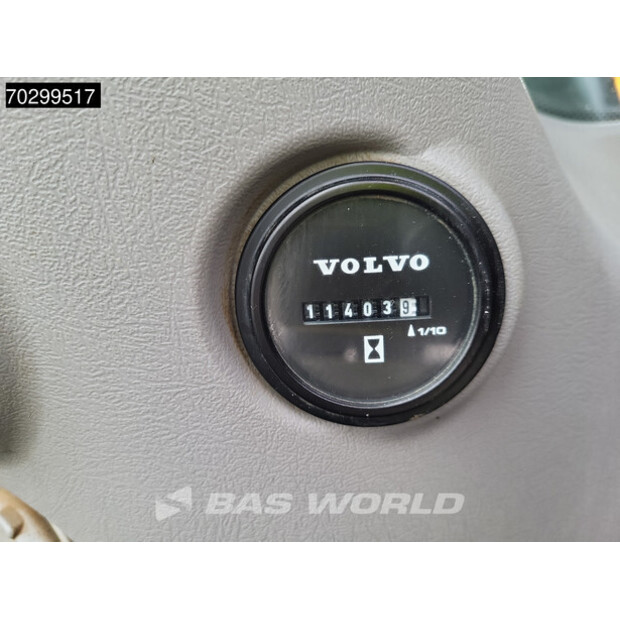 2018 فولفو EC300EL-43605167