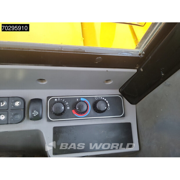 2021 جيه سي بي 50Z-2-43605277