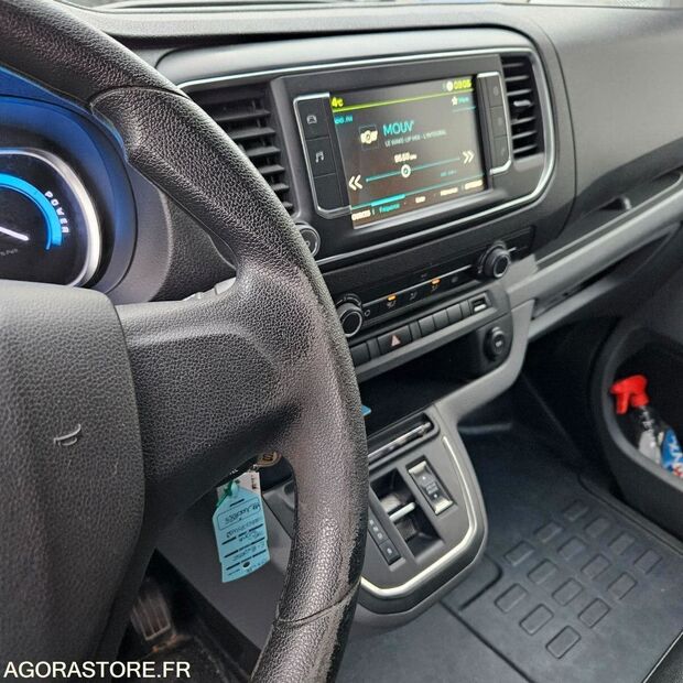 2021 Peugeot Expert-43620756