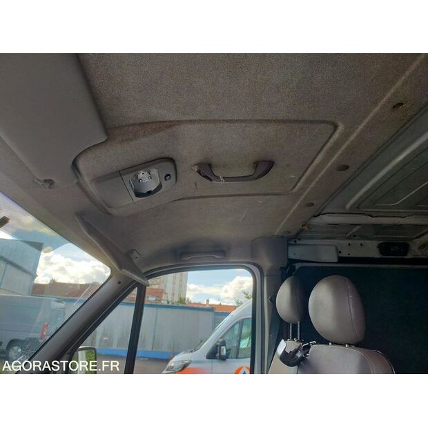 2001 رينو Master-43620814