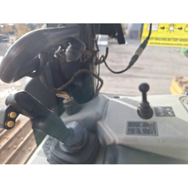 2014 كاتربيلر D6N LGP-43621870