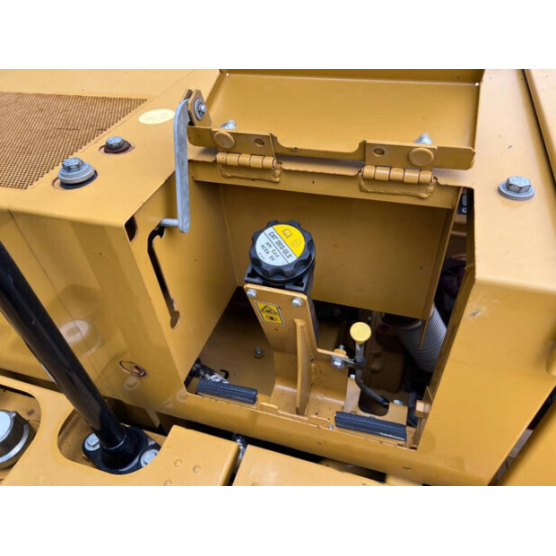 2018 Caterpillar 323-43623241