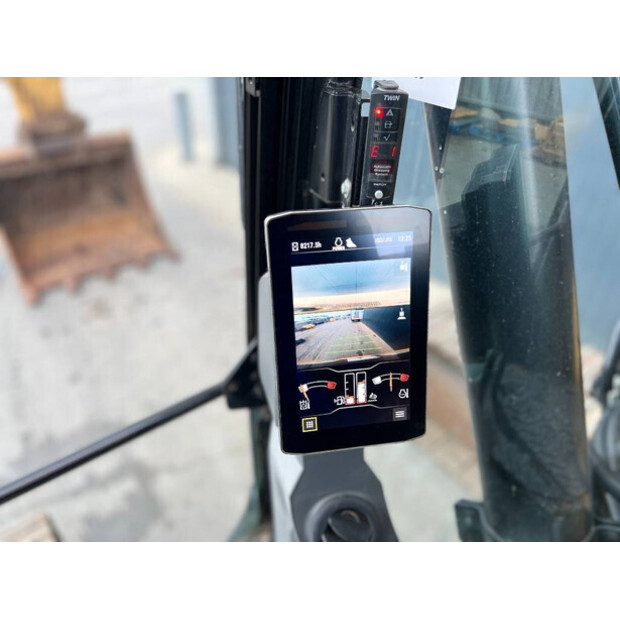 2018 Caterpillar 323-43623259