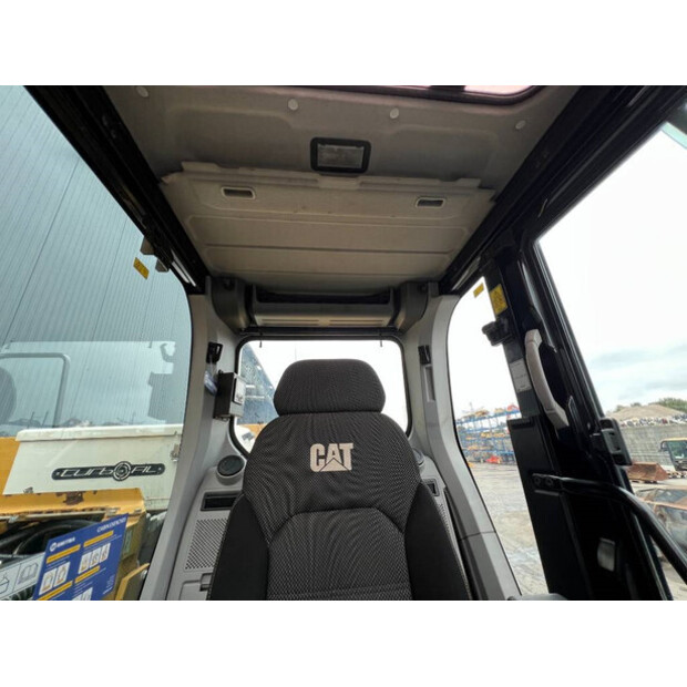 2018 Caterpillar 323-43623262