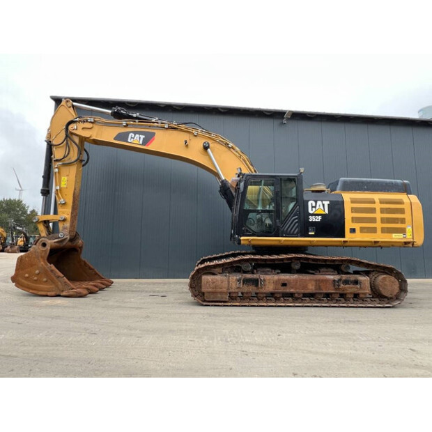 2020 كاتربيلر 352F-43623554