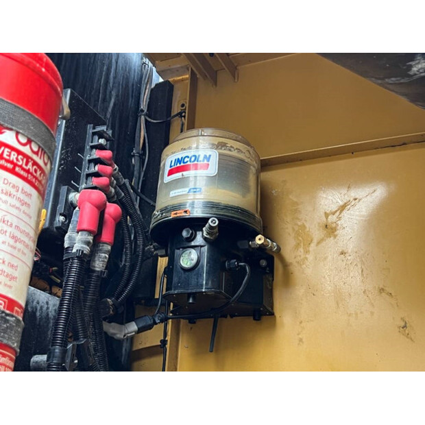 2020 كاتربيلر 352F-43623584