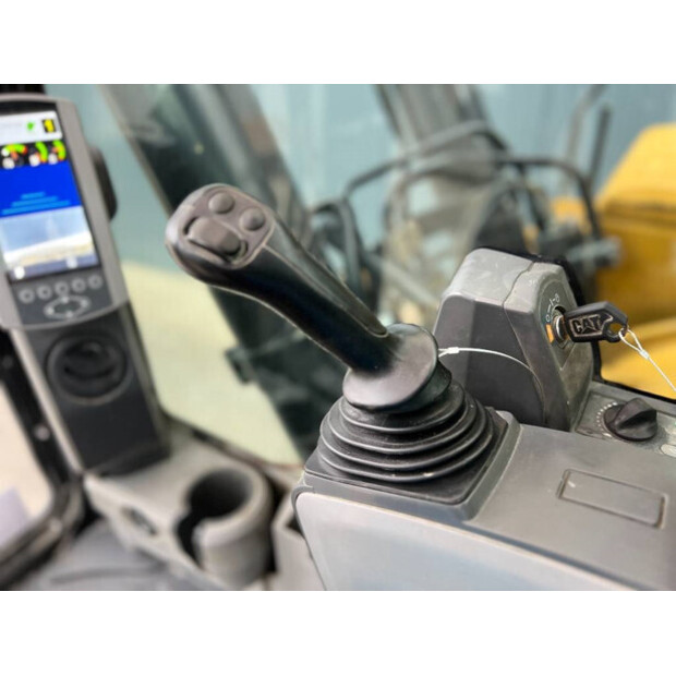 2020 كاتربيلر 352F-43623606