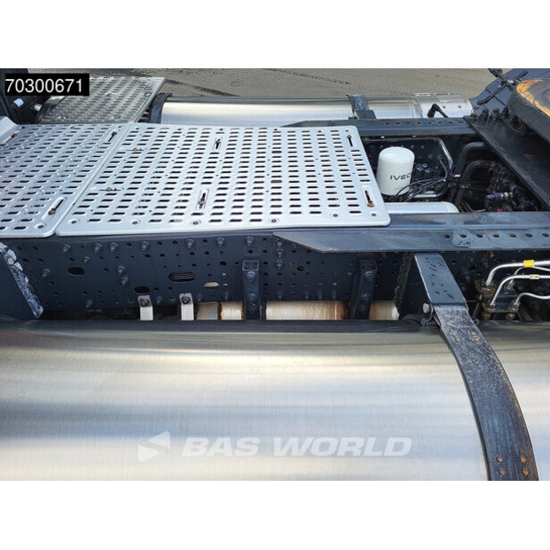 2020 Iveco S-WAY-43623910