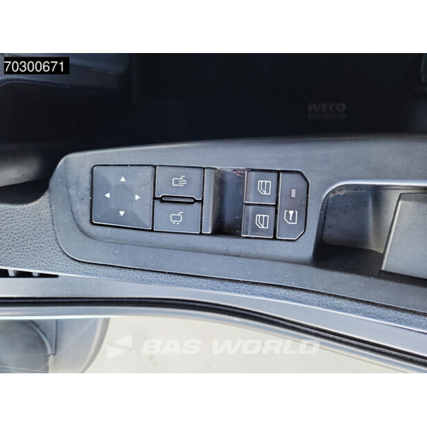 2020 Iveco S-WAY-43623944