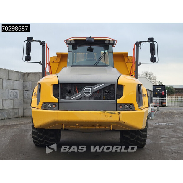 2017 فولفو A60H-43625667