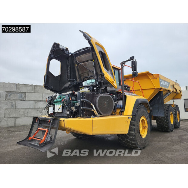 2017 فولفو A60H-43625670