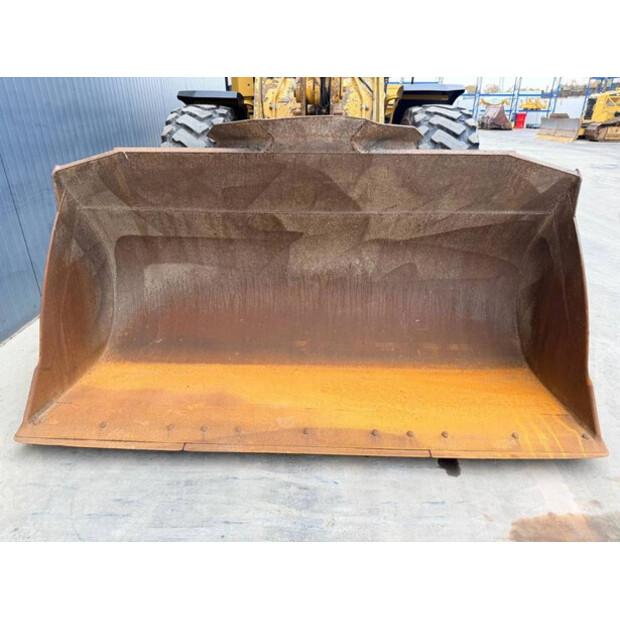 2019 كاتربيلر 930M-43625808