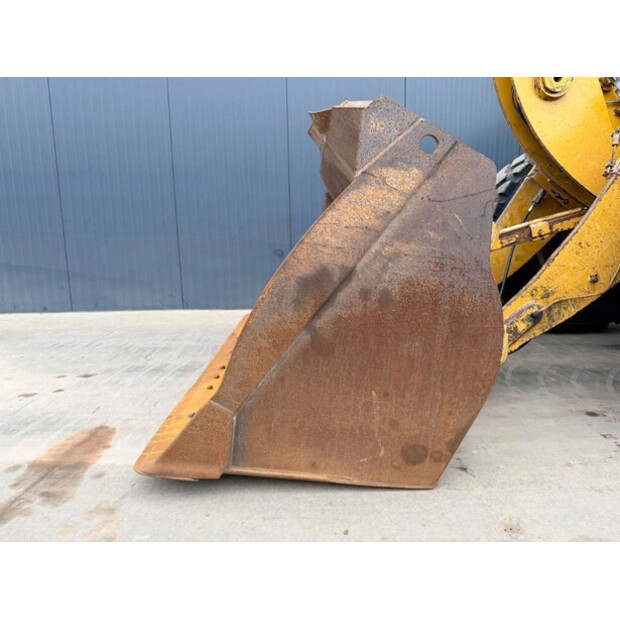 2019 كاتربيلر 930M-43625810