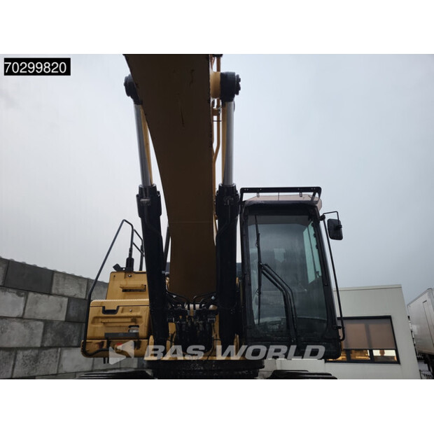 2018 Caterpillar 352F-43625932