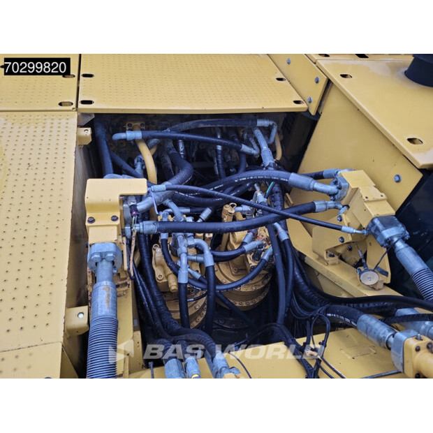 2018 Caterpillar 352F-43625940