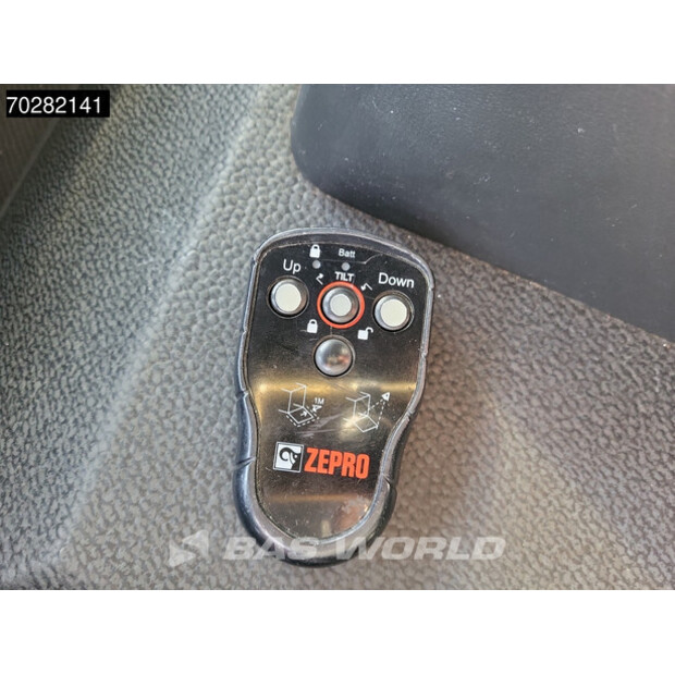 2018 مرسيدس بنز Atego 1524-43627833