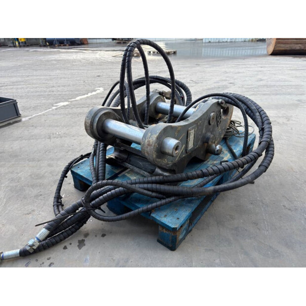 2016 ليبهير SWA48-43628040