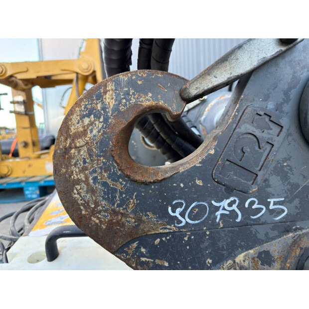 2016 ليبهير SWA48-43628056