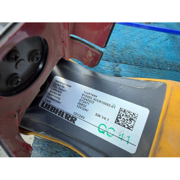 2016 ليبهير SWA48-43628060