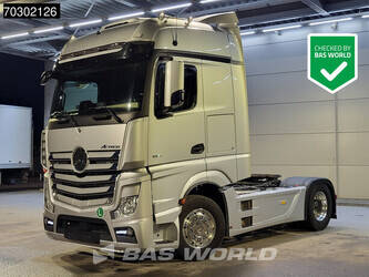 صورة ل رؤوس شاحنات 2020 مرسيدس بنز Actros 1951
