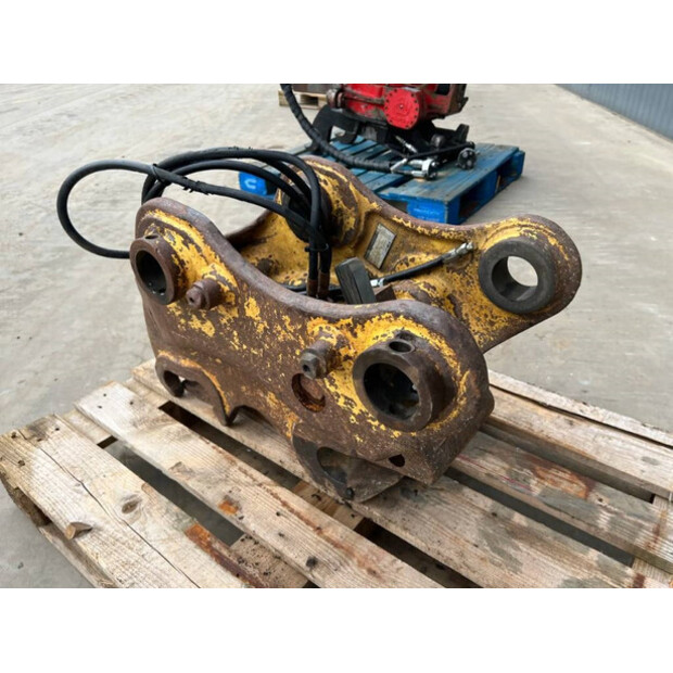 2011 Caterpillar 311D-43628154