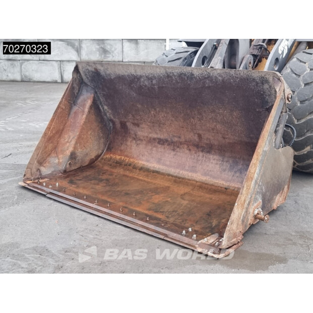 2006 فولفو L60E-43628252