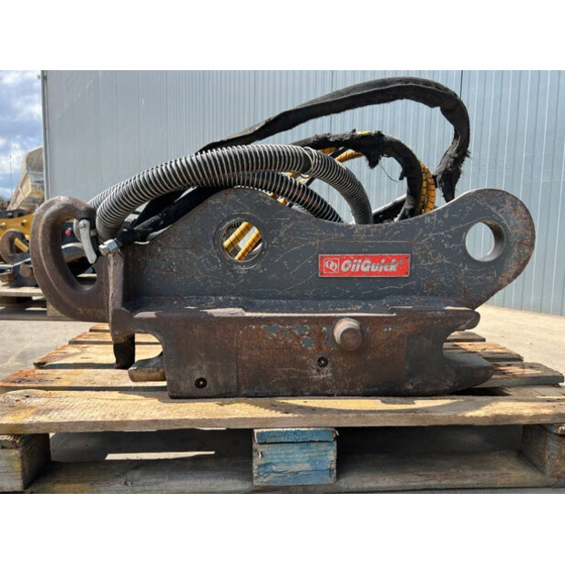 2017 OilQuick OQ70/55-43628726