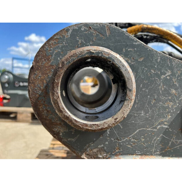 2017 OilQuick OQ70/55-43628733