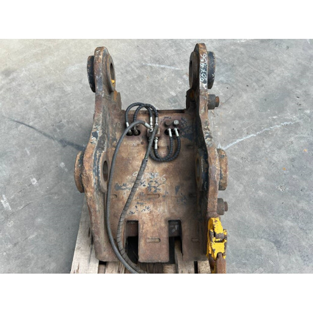 2016 Caterpillar 352F-43628975