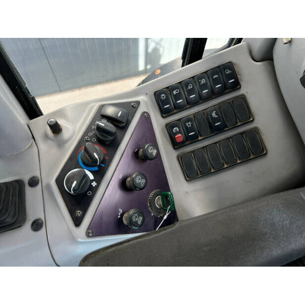 2014 Volvo G970-43629501