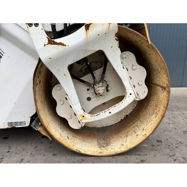 2016 BOMAG BW151AD-5-43629872