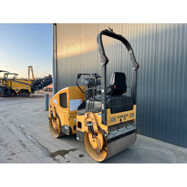 2010 Volvo DD22-43629927