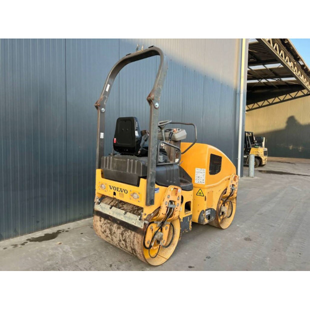 2010 Volvo DD22-43629929