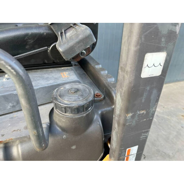 2010 Volvo DD22-43629946