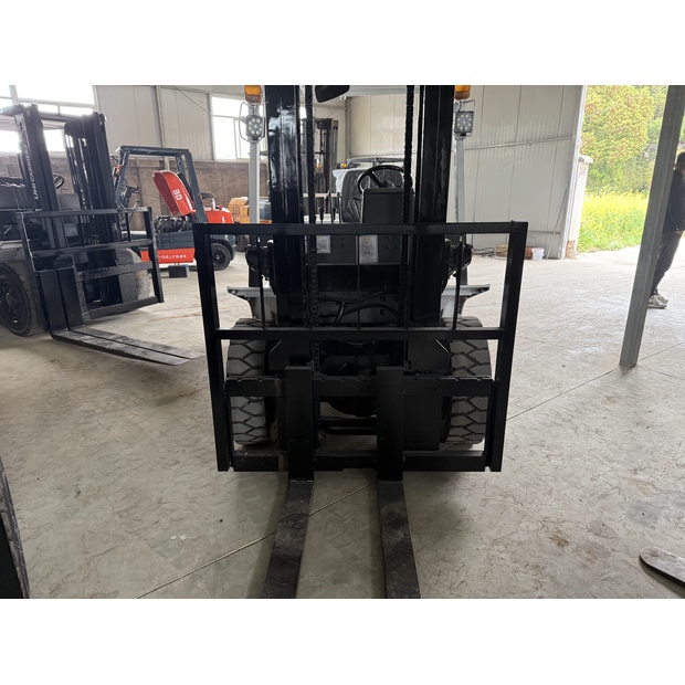 2025 تي سي ام 50-43630184