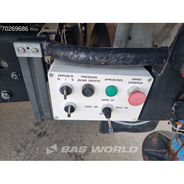 1998 يونموج 24B-43630487