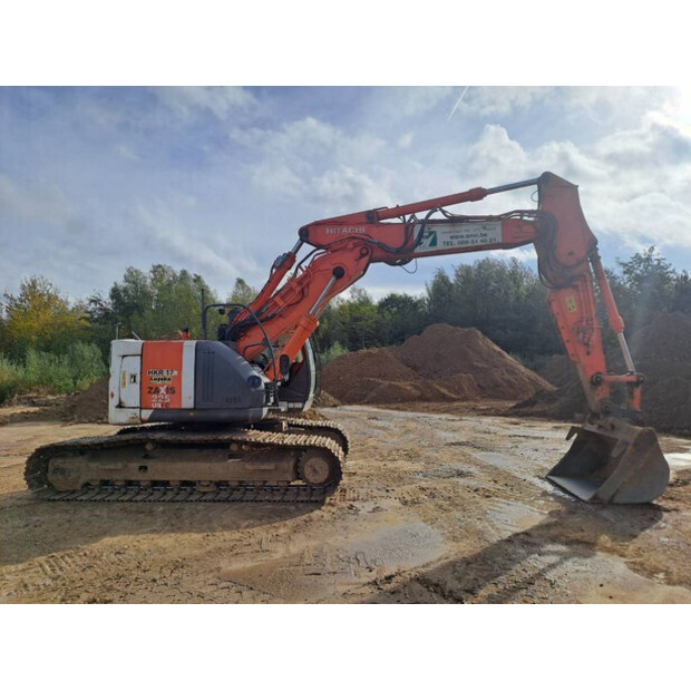 2011 Hitachi ZX225USLC-3-43630593