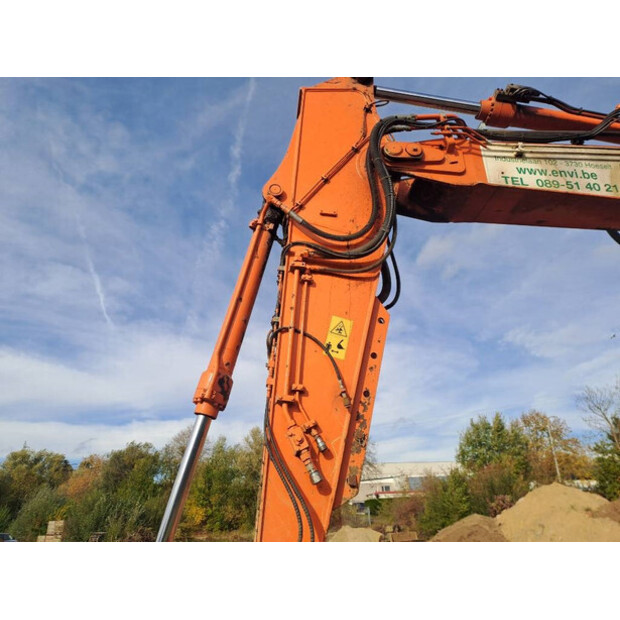 2011 Hitachi ZX225USLC-3-43630596