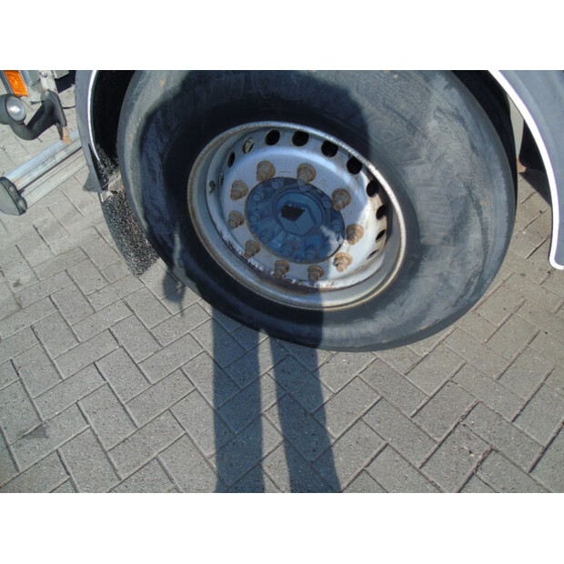 2010 LAG OTHERS-43630678