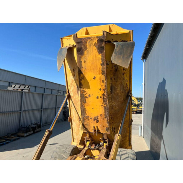 2010 فولفو A30E-43631095