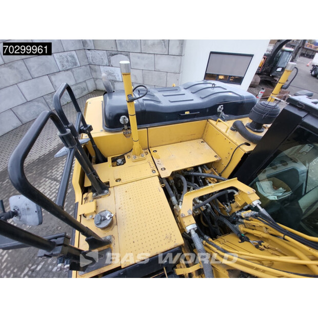 2016 Caterpillar 323EL-43631204