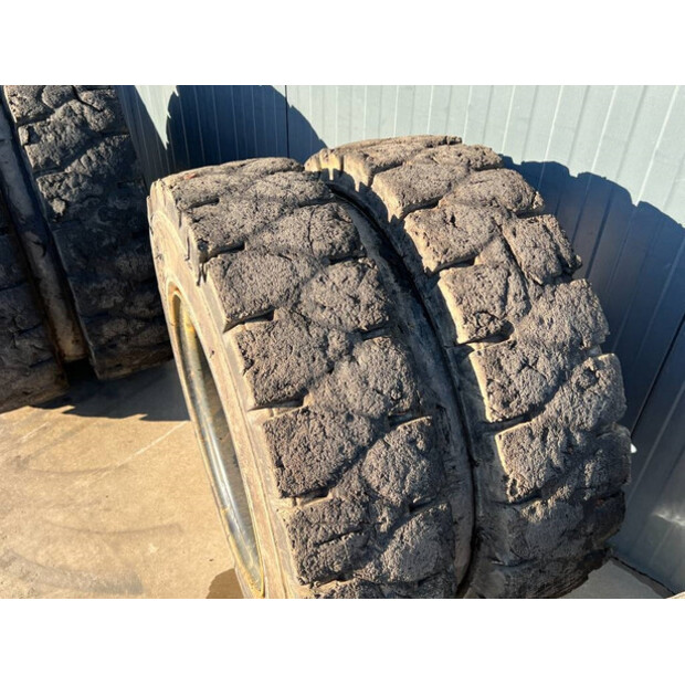 Caterpillar 10.00X20-43632003