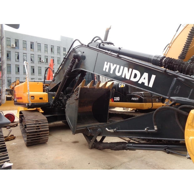 2020 Hyundai HX220-43632144