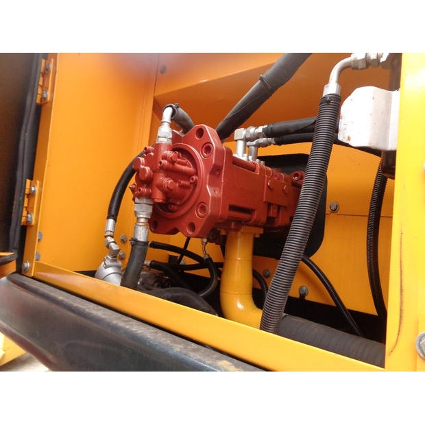 2020 Hyundai HX220-43632149