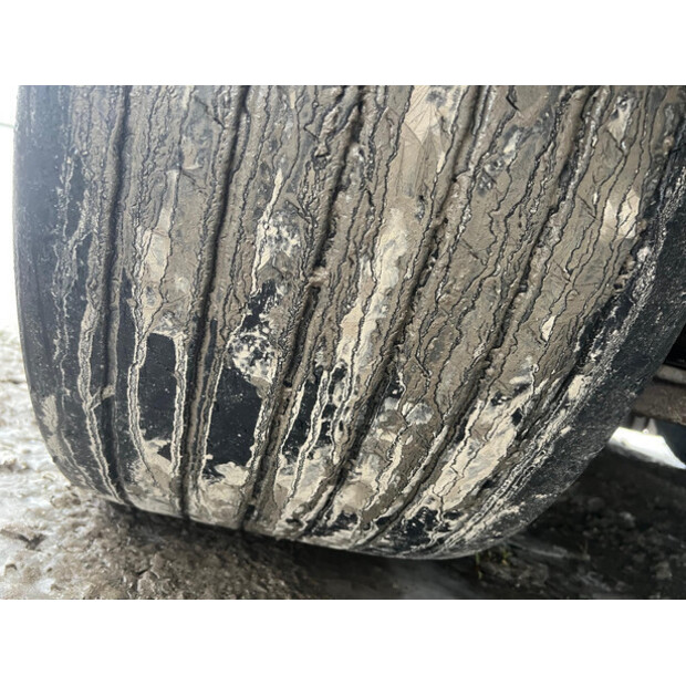 2011 كرون SDP 27-43632292